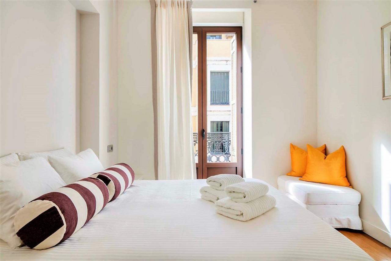 Sebastian Souviron Suites In Malaga By Solaga Holiday Homes Exteriör bild